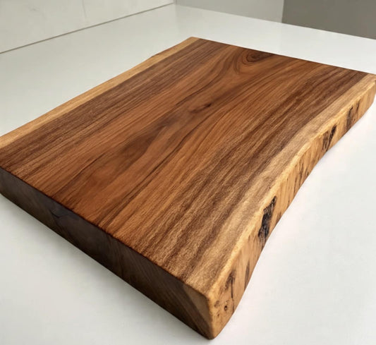 Commis Live Edge Chopping Board 30 (W) x 7 (D) cm